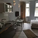 Apartlux Self Check-in 24h * Poznan