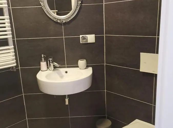 Apartlux Self Check-in 24h