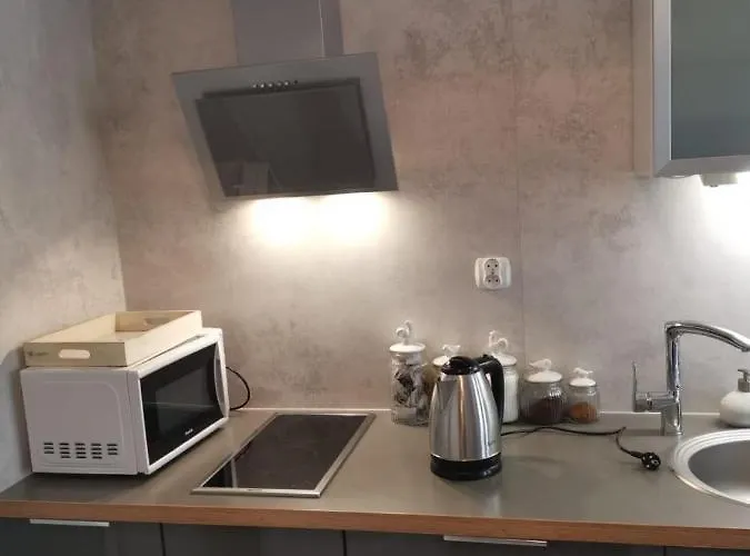 Apartlux Self Check-in 24h