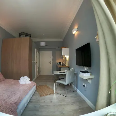 Apartlux Self Check-in 24h Apartamento