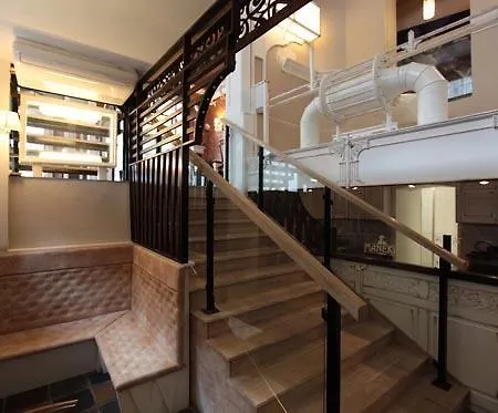 Apartlux Apartment *