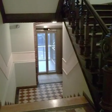 Apartlux Apartment