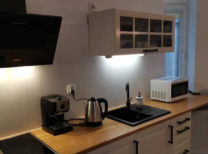 شقة Apartlux Self Check-in 24h بوزنان